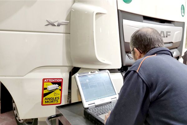 Truckand Servicio Oficial Portacoches Lohr y camiones